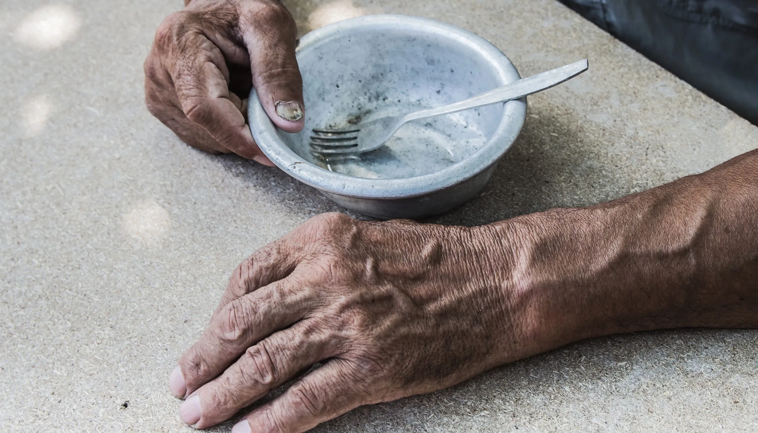 Pour 2/3 des professionnels de l’aide à domicile, la dénutrition n’est pas une maladie !