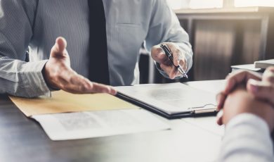 Emploi à domicile : le crédit d’impôt continuera de bénéficier aux services effectués à l’extérieur