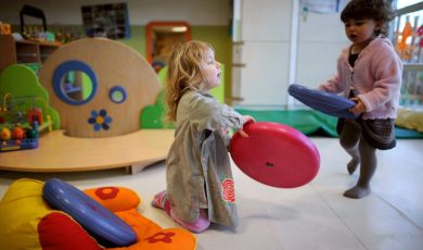 Micro-crèches : ce projet de décret qui inquiète les employeurs